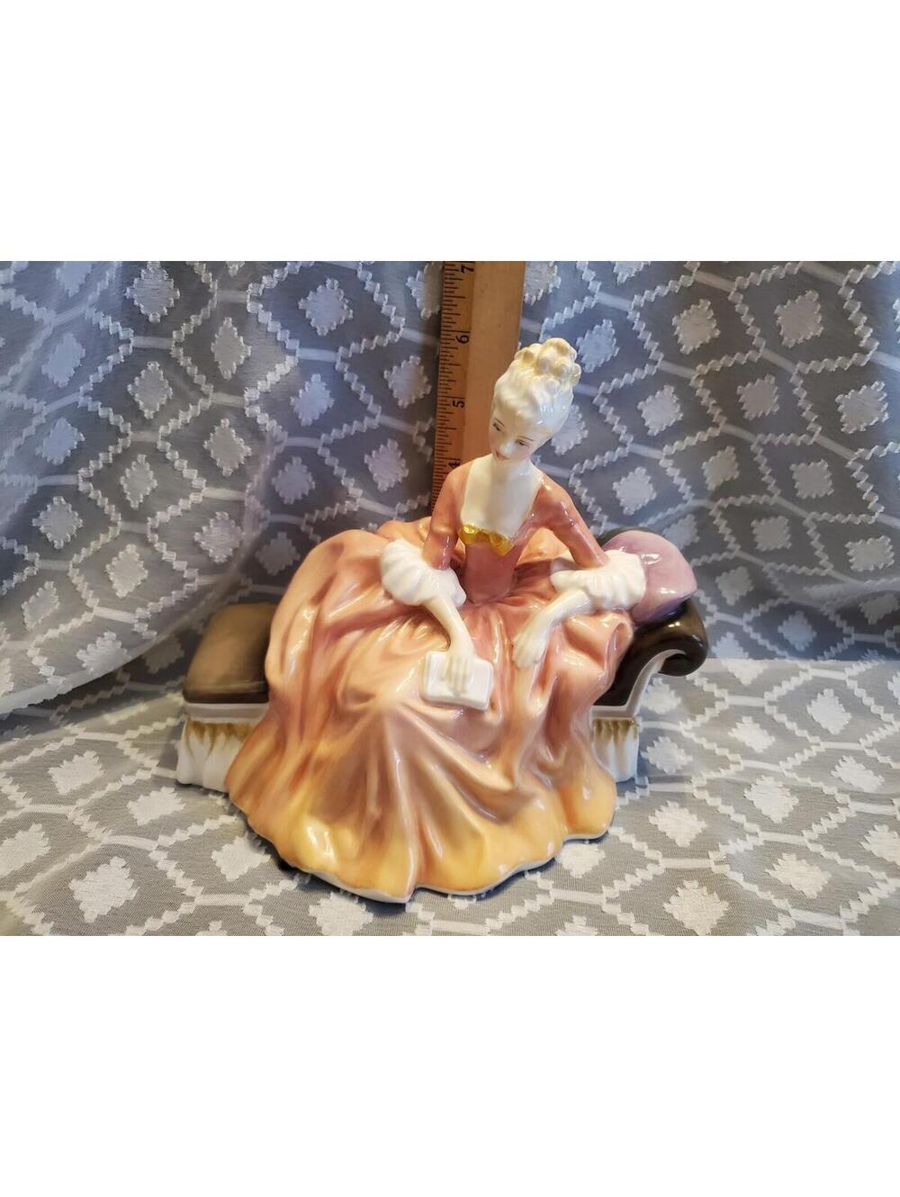 Royal Doulton Vtg Lady Figurine